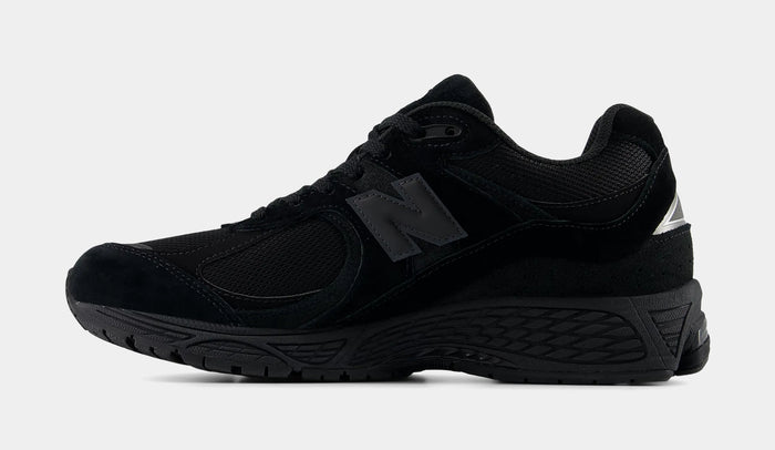 2002R Mens Running Shoes (Black/Black/Silver)