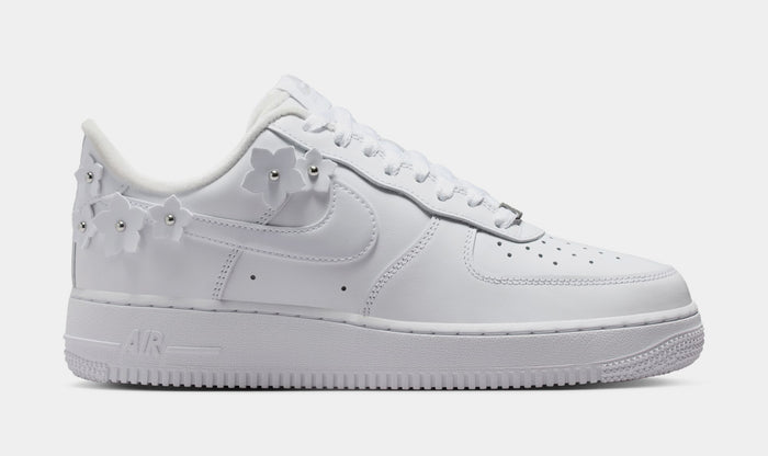 Air Force 1 '07 Florette Womens Lifestyle Shoes (White/Wolf Grey/Metallic Silver)