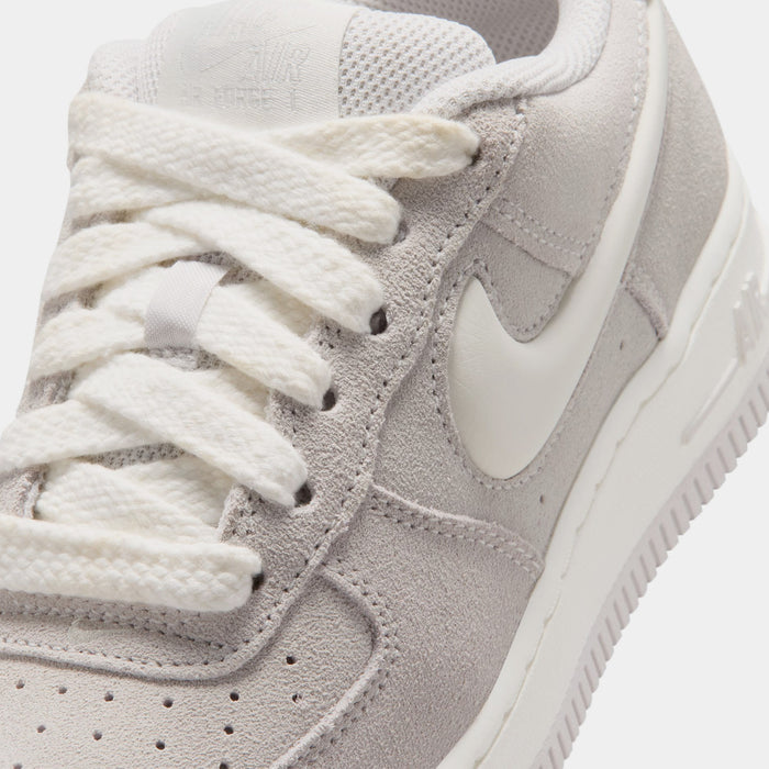 Air Force 1 LV8 Grade School Lifestyle Shoes (Vast Grey/Sail)