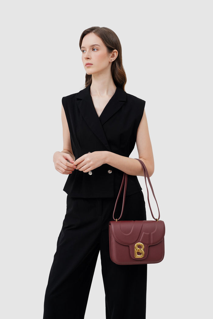 alba bag large in cremisi by buttonscarves wrist carry style