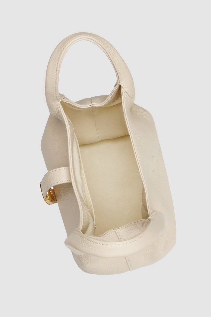 alexandra shoulder bag in lamb by buttonscarves interior