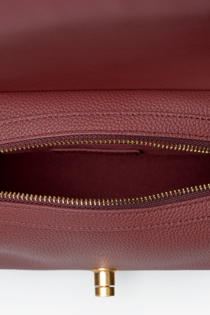 alma shoulder bag in cabernet by buttonscarves interior compartment