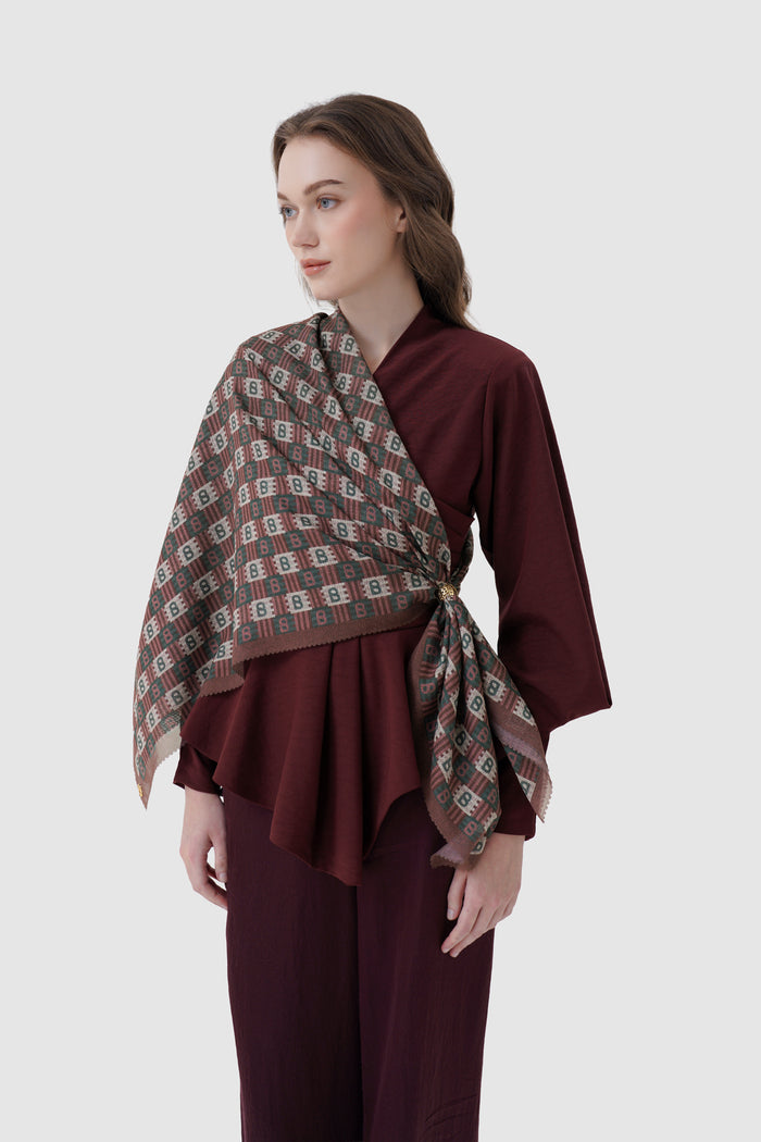anyam printed square scarf in huckleberry by buttonscarves style look