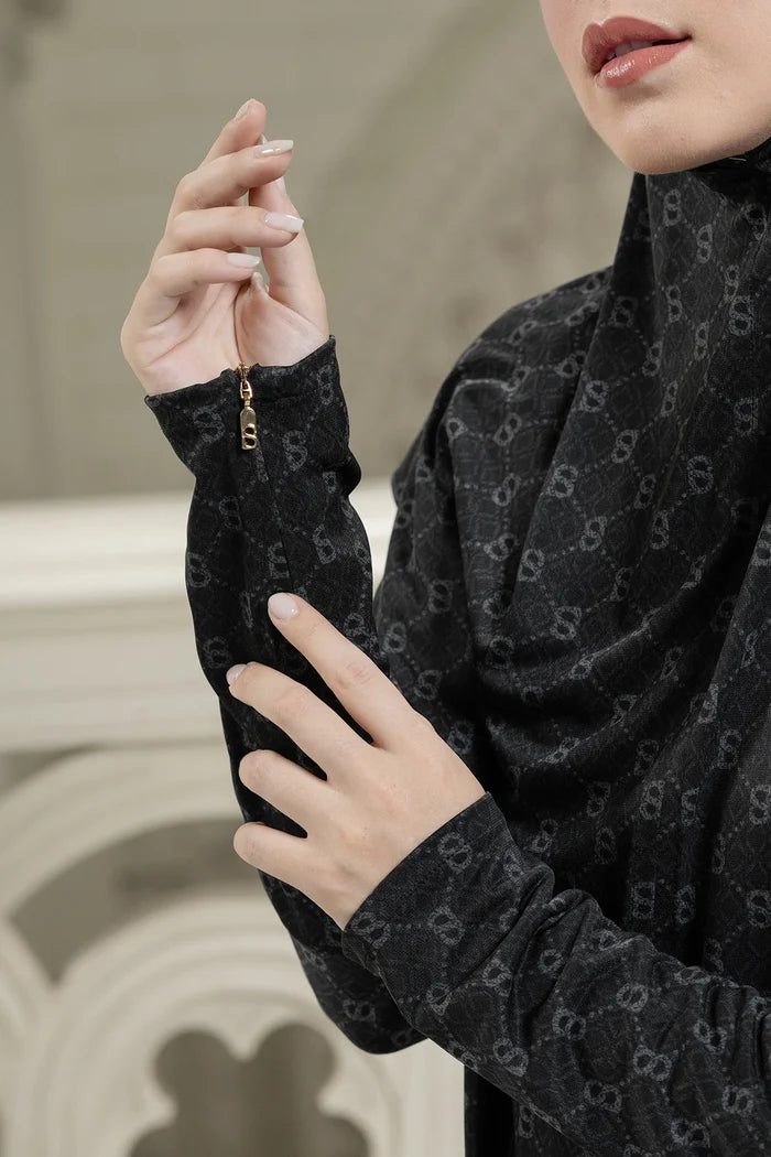 Arumi Set Dress - Black