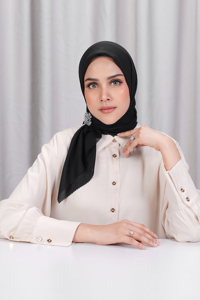 Basic Scarf - Jet Black