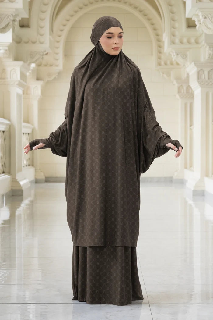 beverly prayer robe in cocoa by buttonscarves