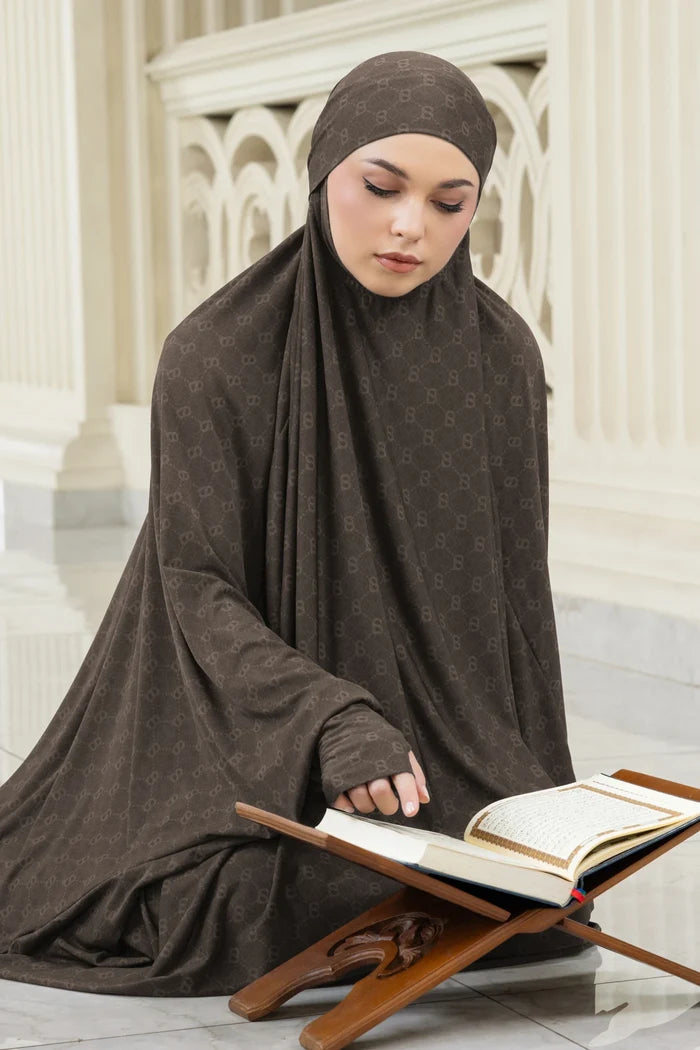 beverly prayer robe in cocoa by buttonscarves