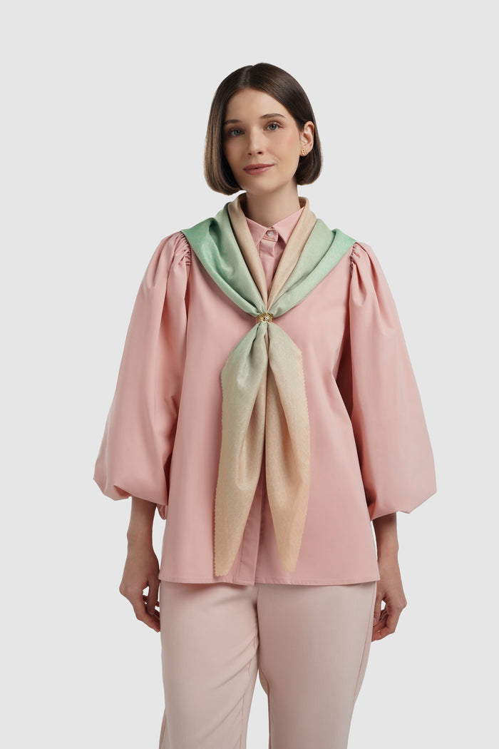 bimu horizon square scarf in mirach by buttonscarves style look