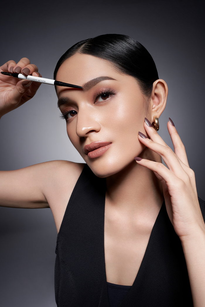 brow-holic by buttonscarves beauty applied on brows