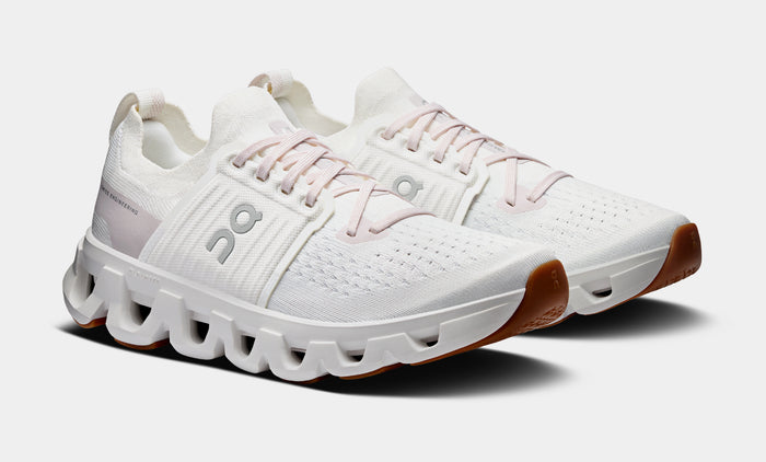 Cloudswift 4 Womens Running Shoes (White/Lily)