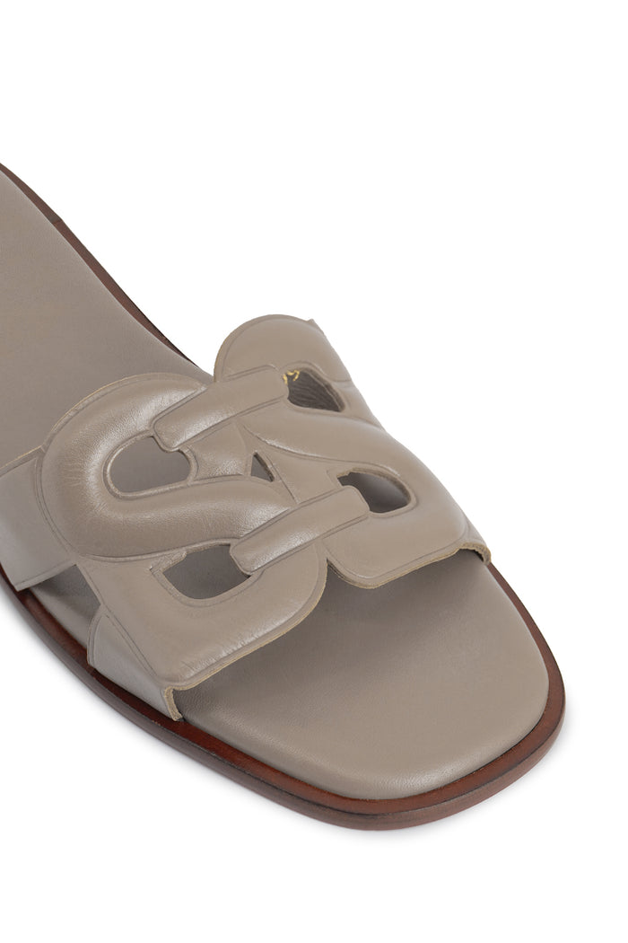 Deux Sandal - Taupe