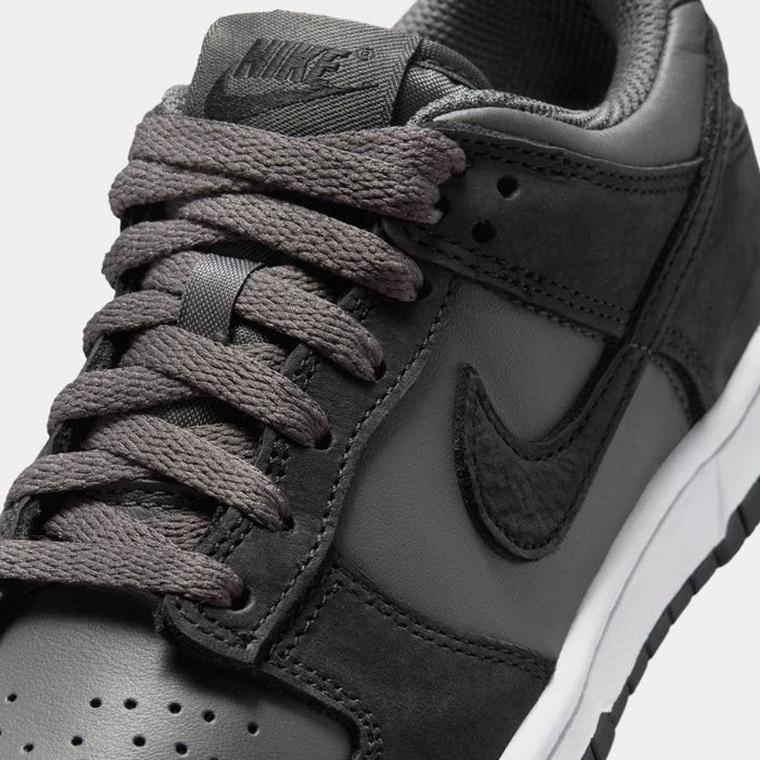 Dunk Low SE Grade School Lifestyle Shoes (Medium Ash/Black/White)