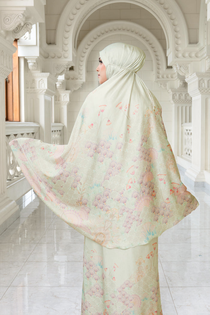egypt prayer robe in pyramid by buttonscarves back view