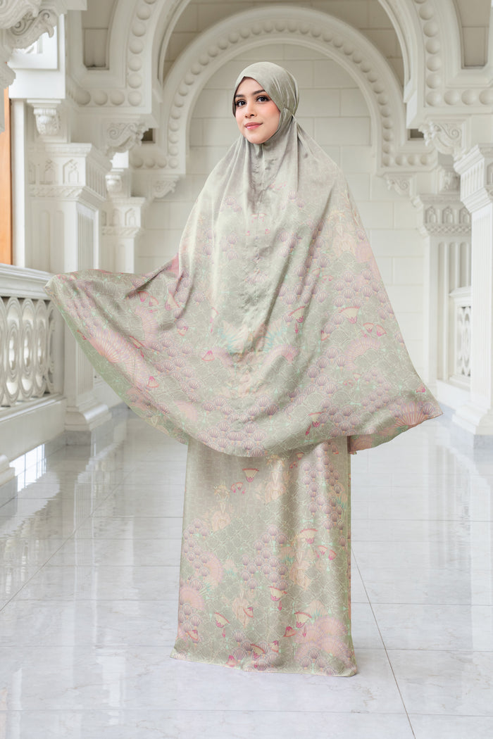 egypt prayer robe in reed by buttonscarves pattern detail