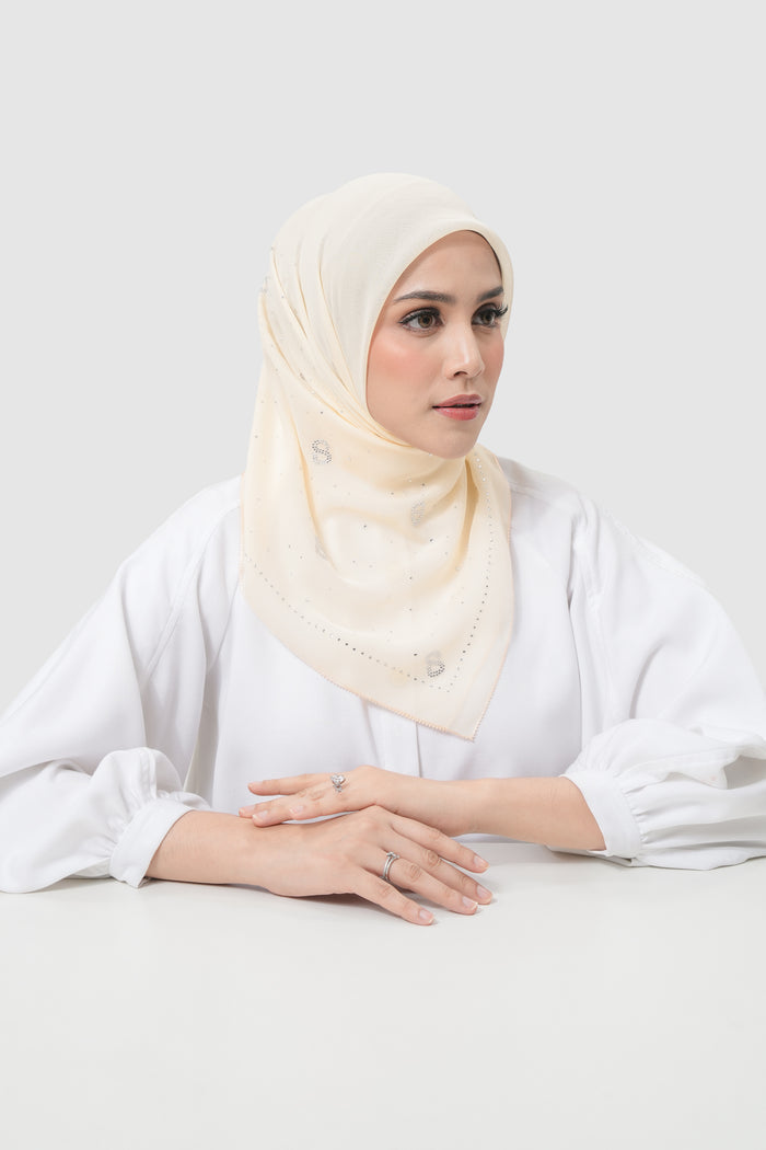 everyday glam scarf in butter by buttonscarves