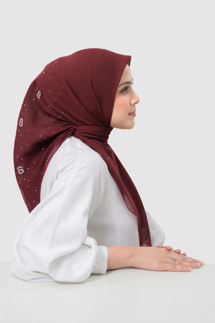 everyday glam scarf in maroon by buttonscarves side view
