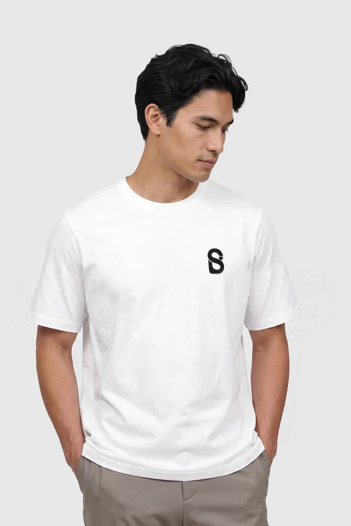everyday men short sleeve tee in white by buttonscarves front view