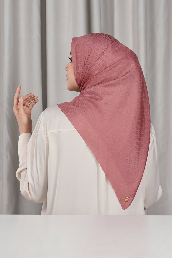 Everyday Tapis Embossed 2.0 - Withered Rose
