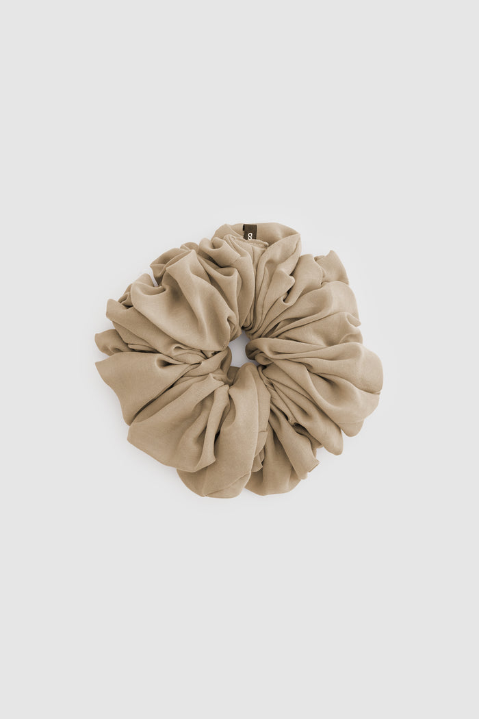 Everyday Twill Scrunchie - Mocha Meringue