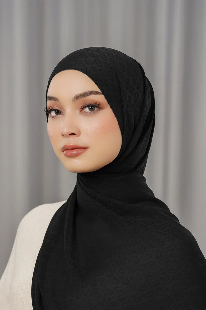 georgette tapis shawl jet black by buttonscarves