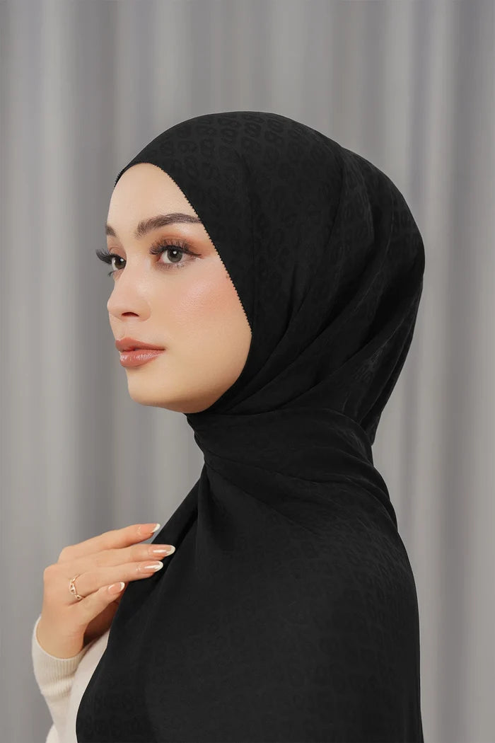 georgette tapis shawl jet black by buttonscarves