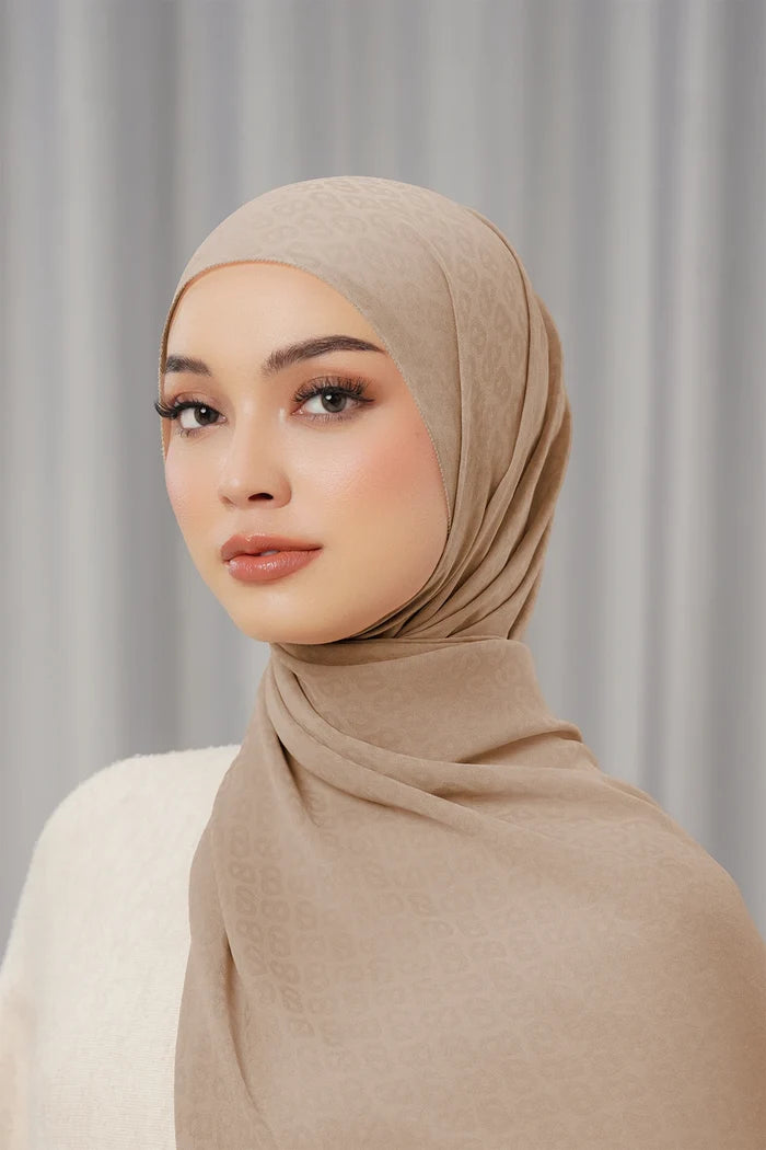georgette tapis shawl natural by buttonscarves