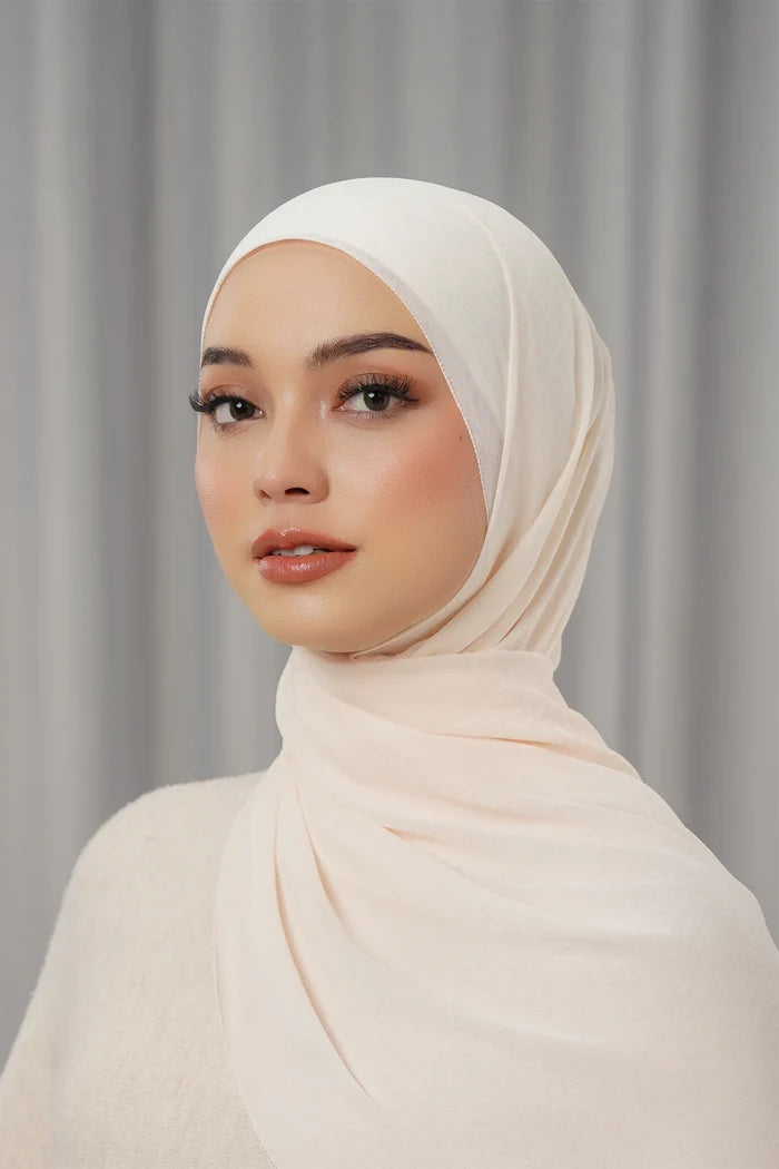 georgette tapis shawl pristine by buttonscarves