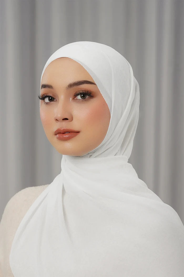 georgette tapis shawl white by buttonscarves