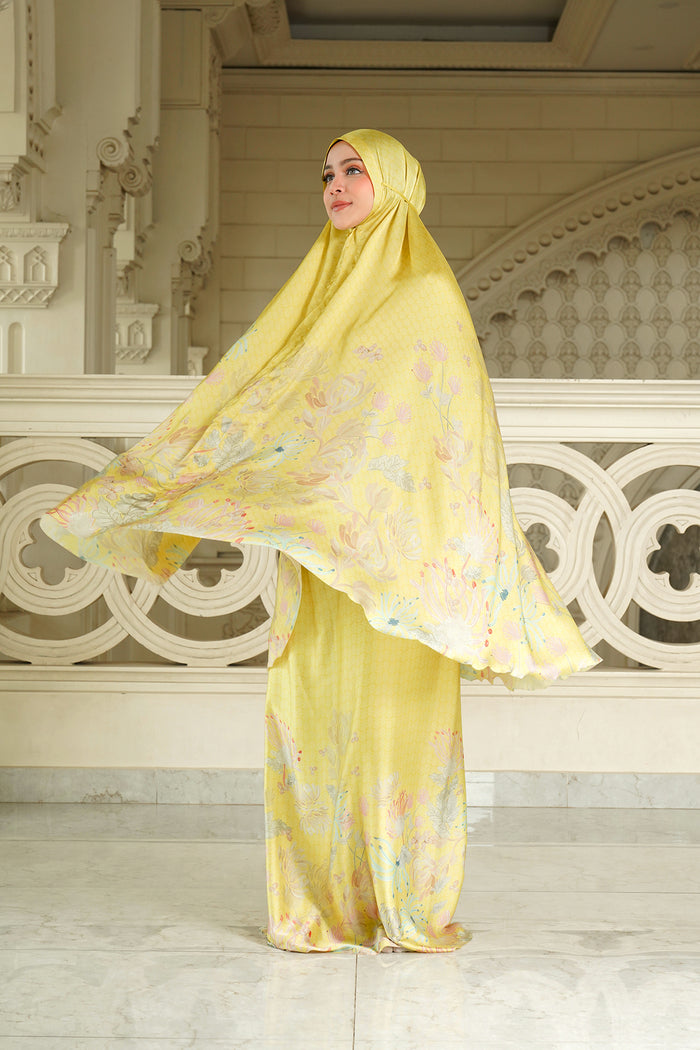 Hermosa Prayer Robe - Cassia