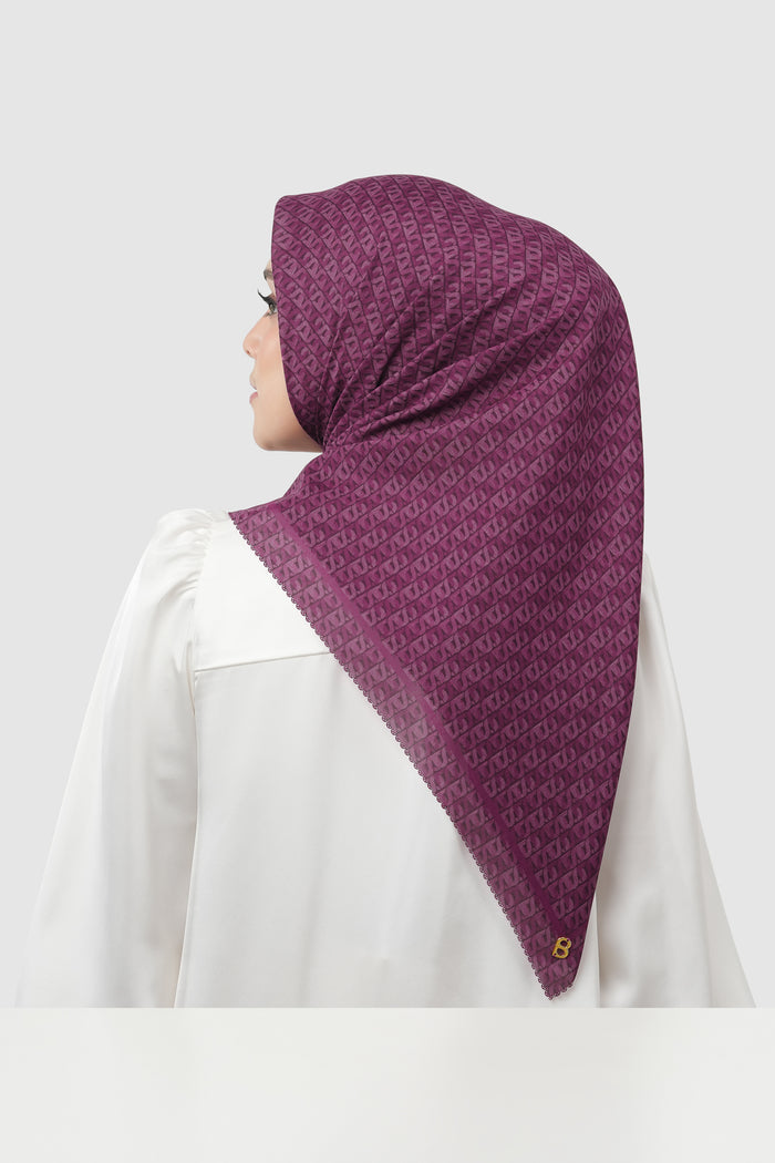 Interlock Square - Plum