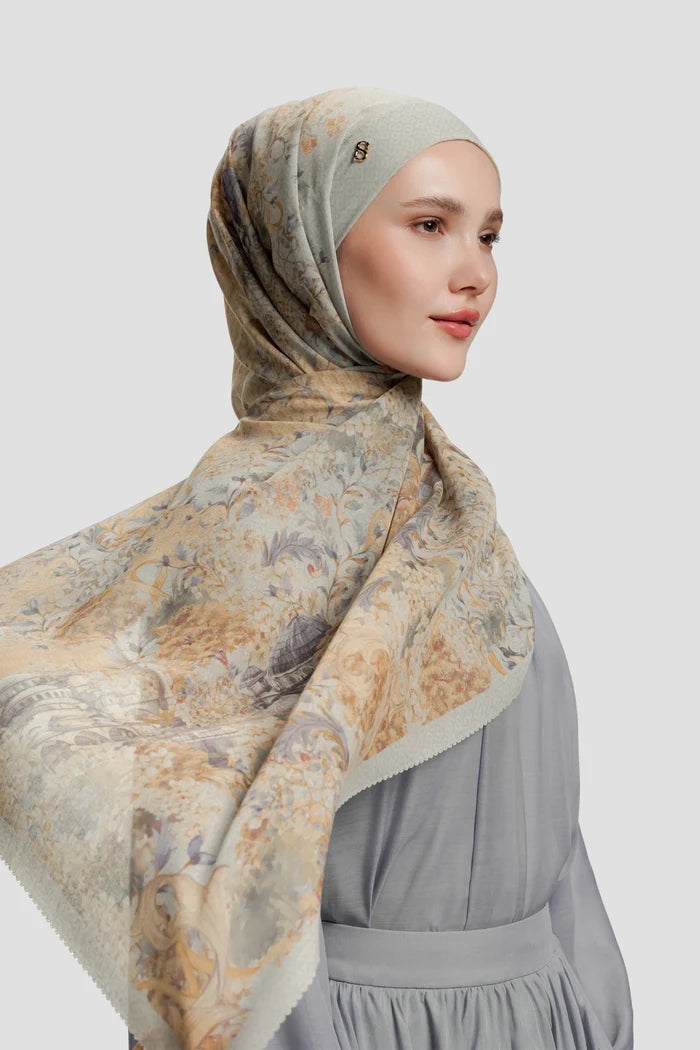 istanbul tie back shawl in galata by buttonscarves style look