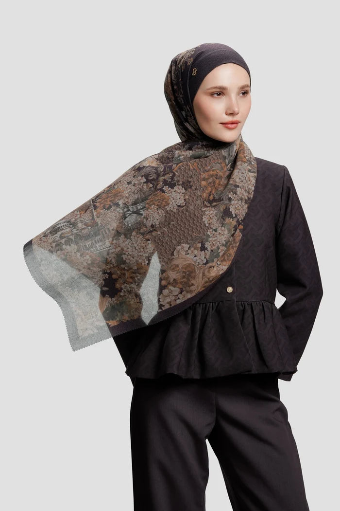istanbul tie back shawl in kahve by buttonscarves style look