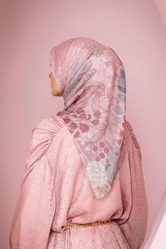 Kimmonia Square - Blush