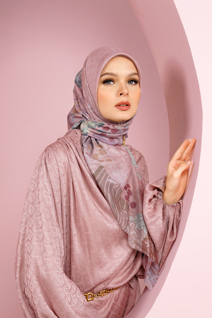 Kimmonia Square - Blush