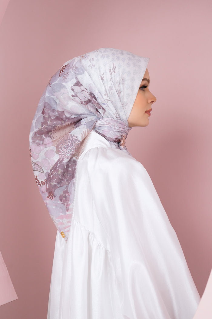 Kimmonia Square - White Dove