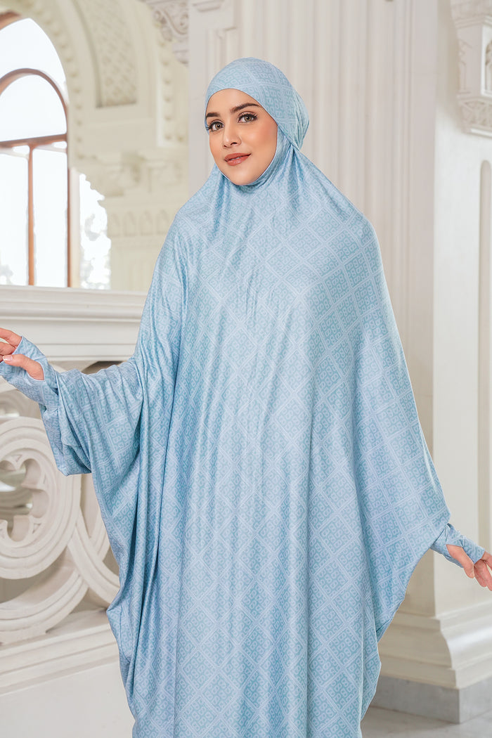 Lacorde Prayer Robe - Blue