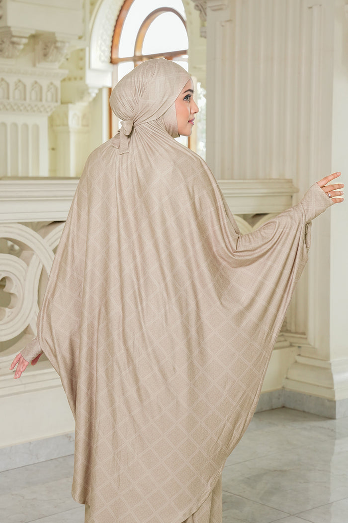 Lacorde Prayer Robe - Taupe