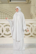 Lacorde Prayer Robe - White