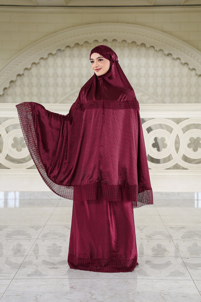 Lavish Tapis Prayer Robe - Maroon