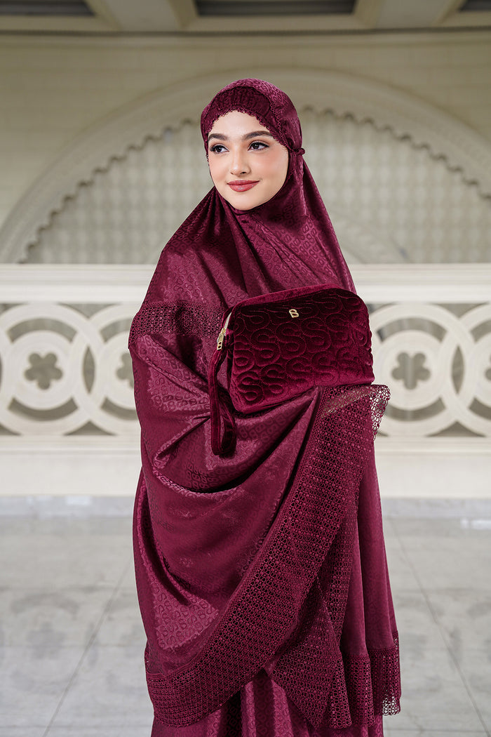Lavish Tapis Prayer Robe - Maroon