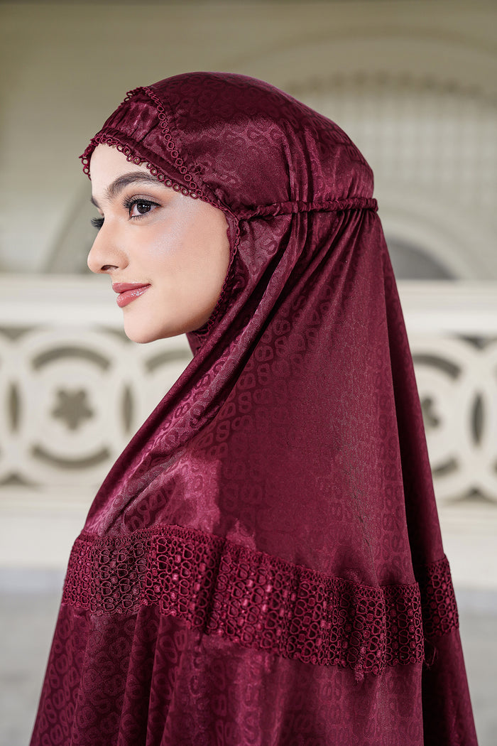 Lavish Tapis Prayer Robe - Maroon