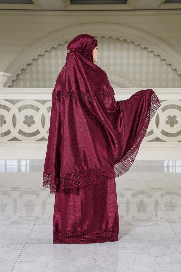 Lavish Tapis Prayer Robe - Maroon