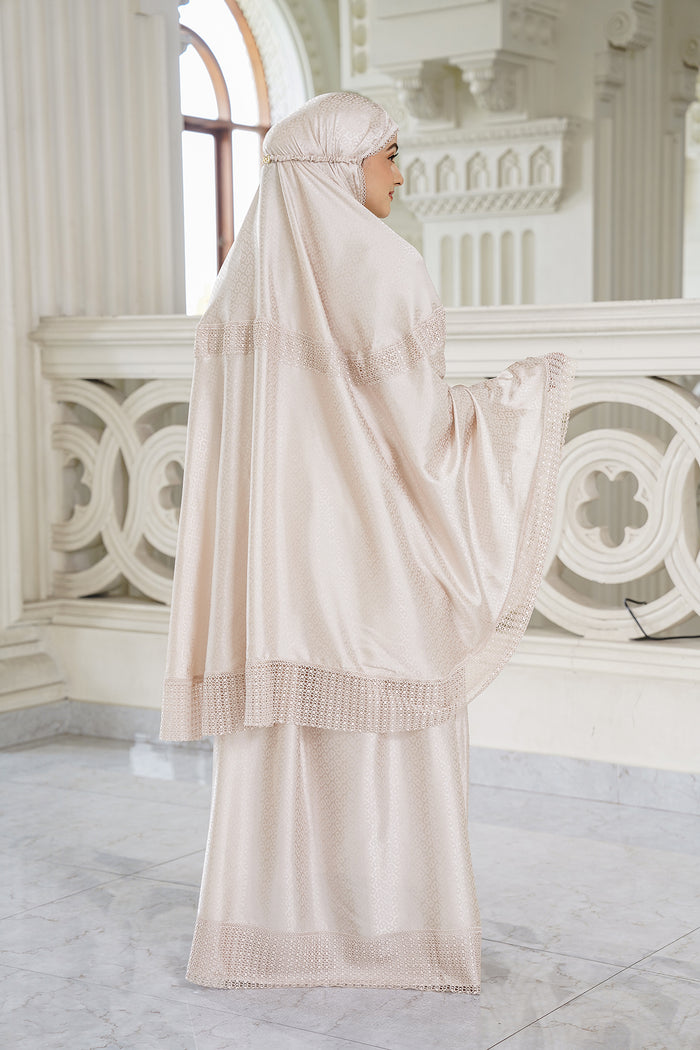 Lavish Tapis Prayer Robe - Silver Gray