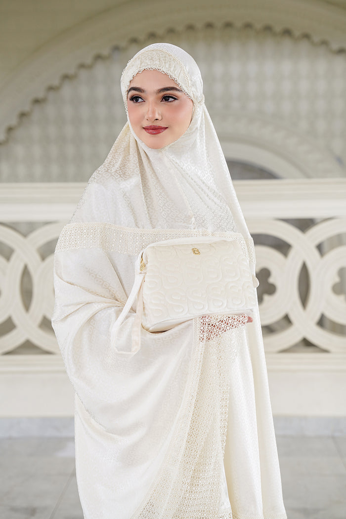 Lavish Tapis Prayer Robe - Tofu