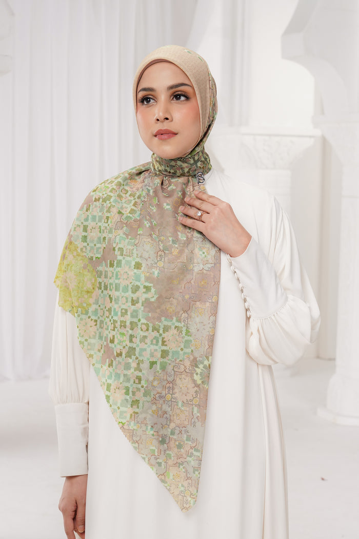 moroccan printed square scarf in apricot by buttonscarves style look