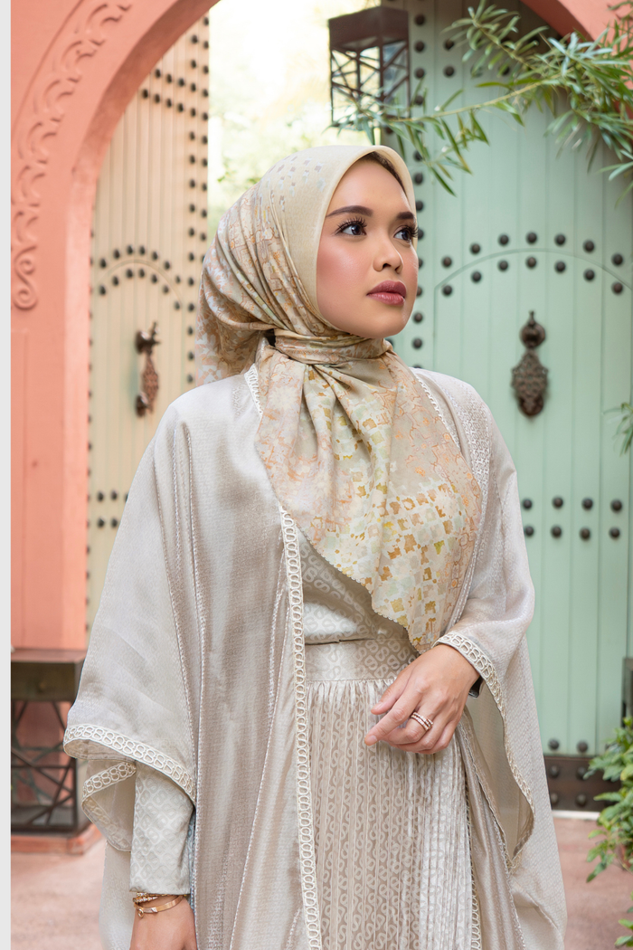 moroccan printed square scarf in wheat by buttonscarves style look