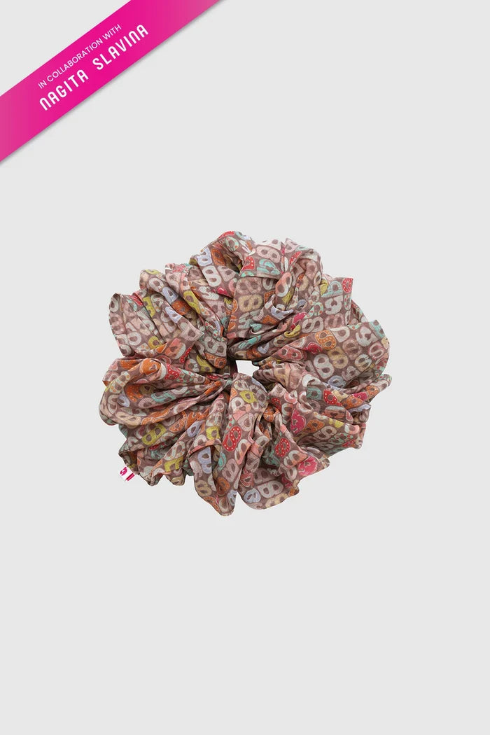 nagita scrunchie in chestnut by buttonscarves x nagita slavina