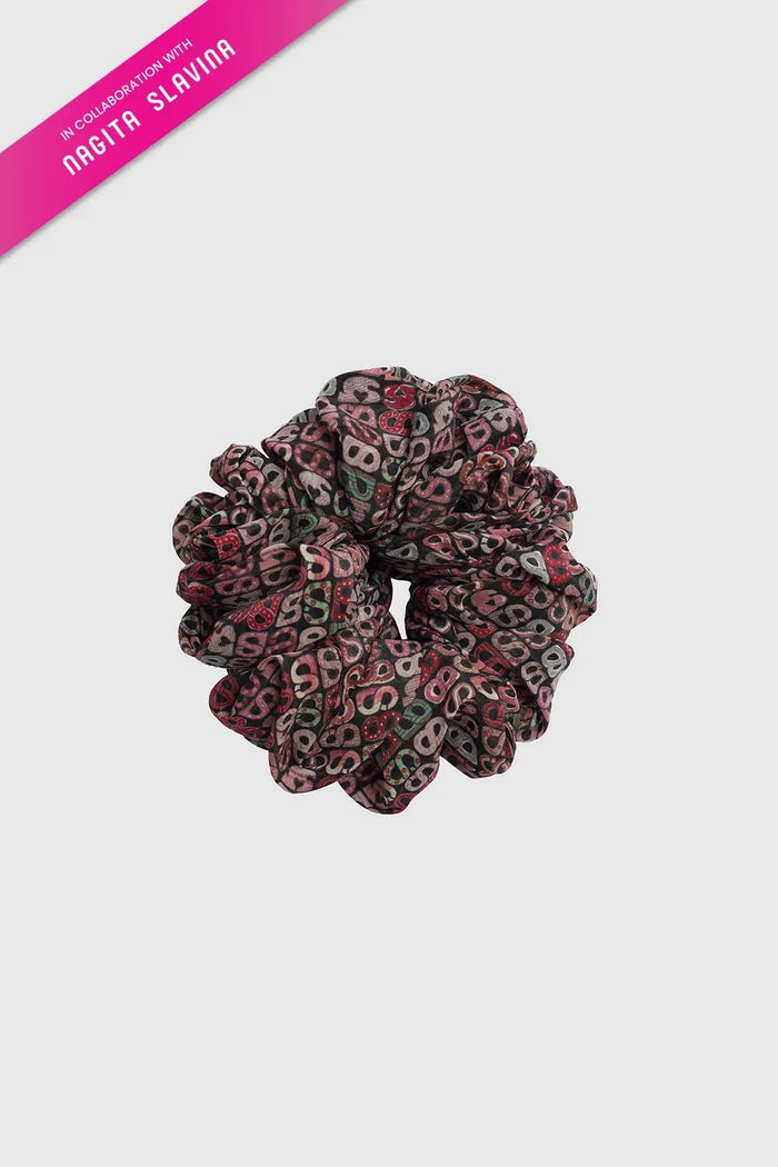 nagita scrunchie in noir by buttonscarves x nagita slavina
