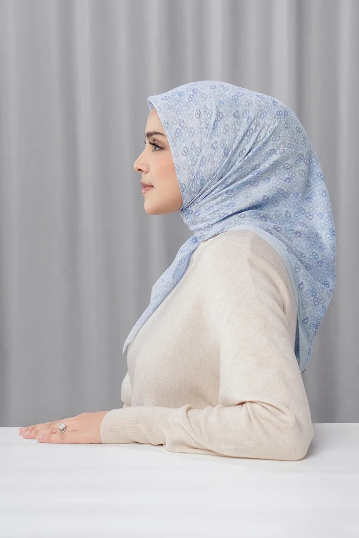 Nagita Square - Blue Aura