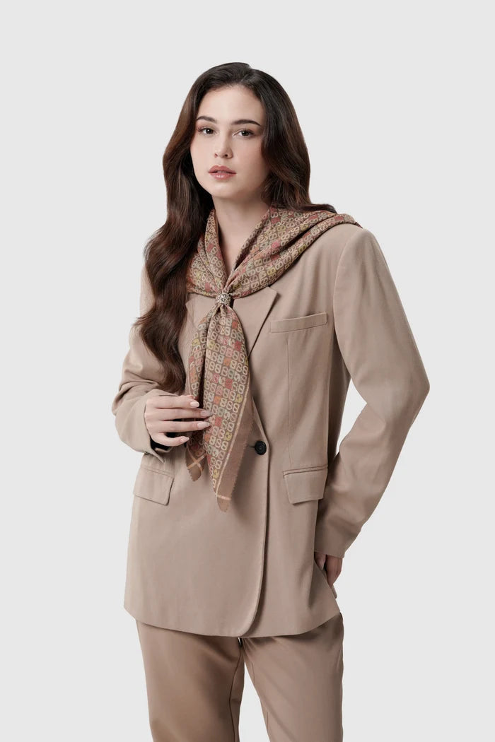 Nagita Square - Chestnut